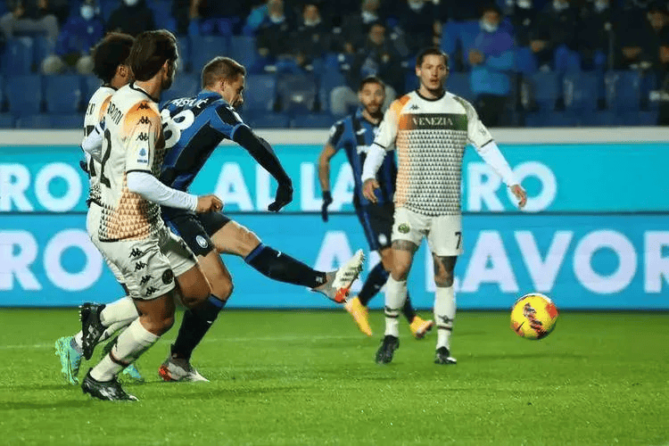 深度扫盘：从荷甲到西甲，12场杯赛焦点战解析，胜负/进球数一网打尽